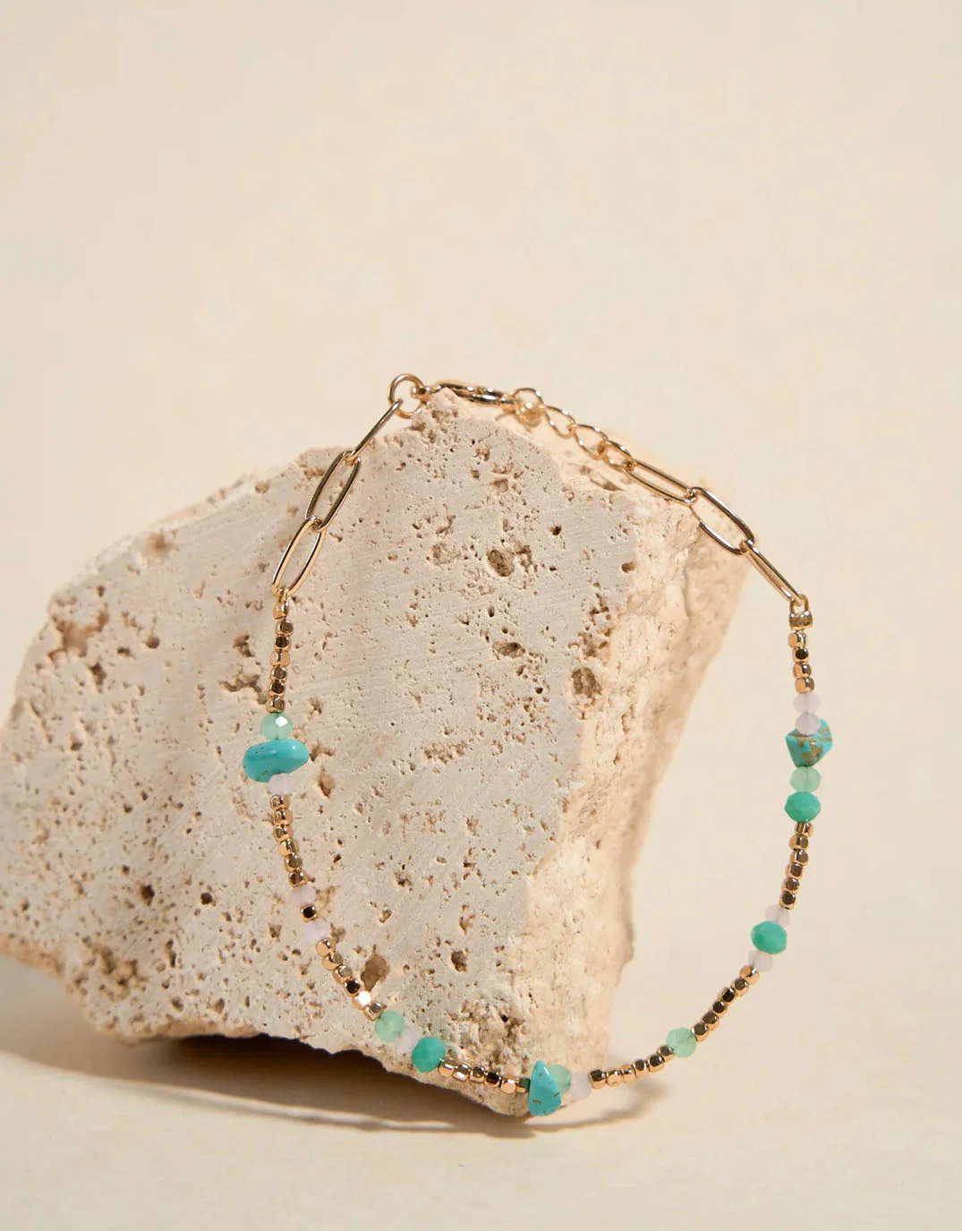 Turquoise Bead Gold Bracelet
