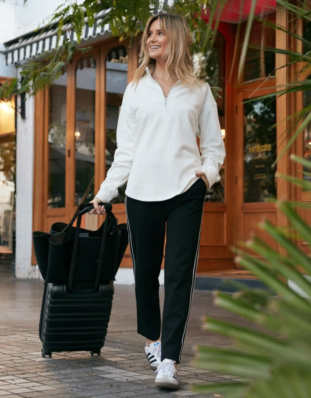 Unwind Half Zip Sweater - White - Image 18