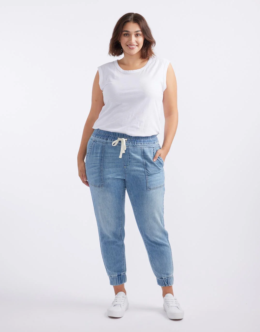 Weekend Utility Pants - Mid Wash - Image 3