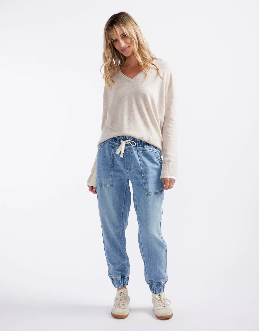 Weekend Utility Pants - Mid Wash - Image 6