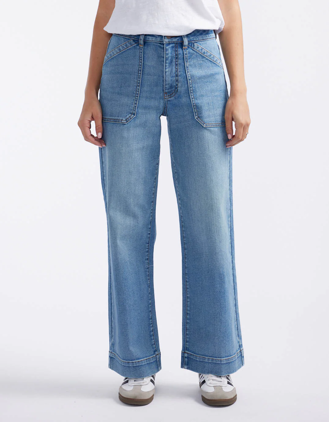 Catalina Wide Leg Jeans - Mid Wash - Image 11